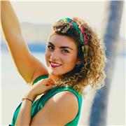 Professeur de danse jazz, je vous propose des cours d'assouplissement et/ou de renforcement musculaire, cardio